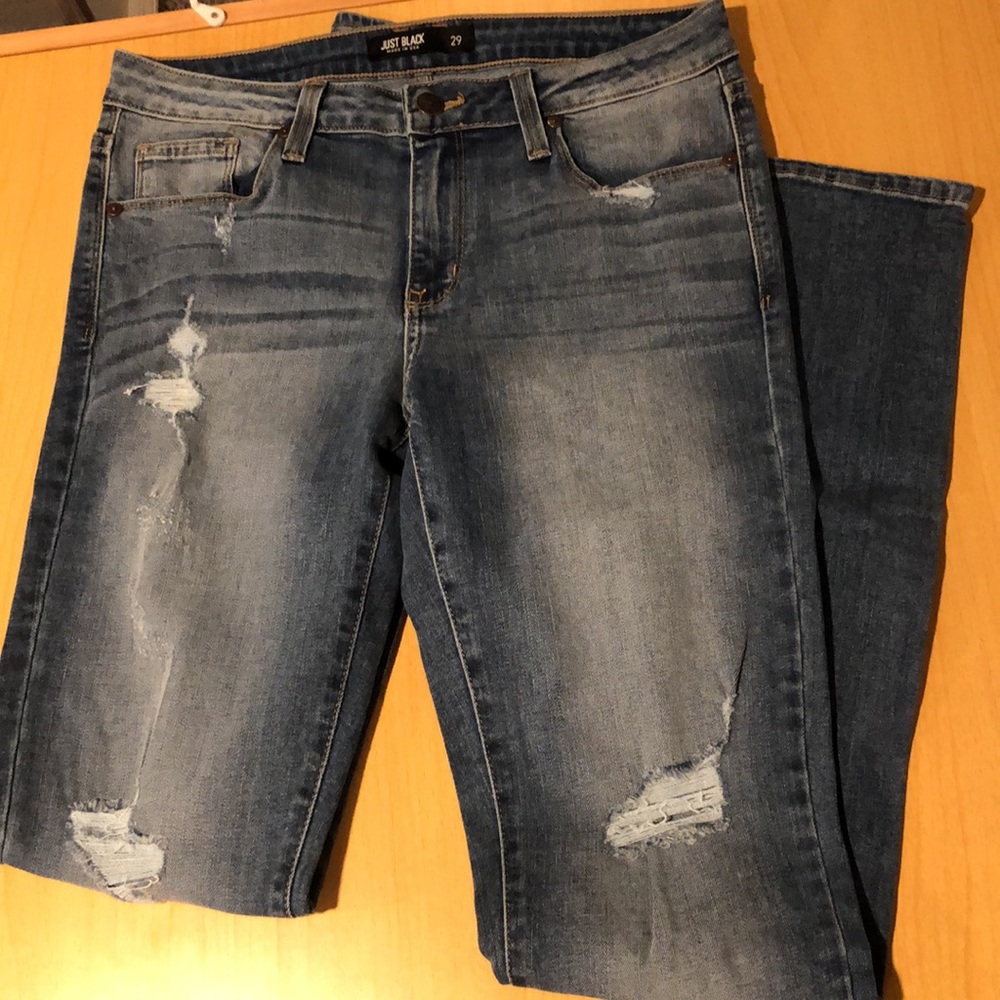 Straight Leg Just Black Jeans View 3